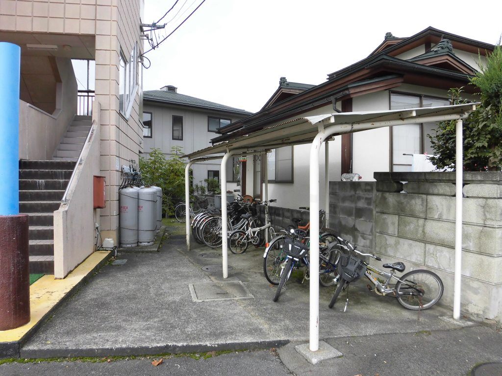 ラポール前田 Ｃ棟   101